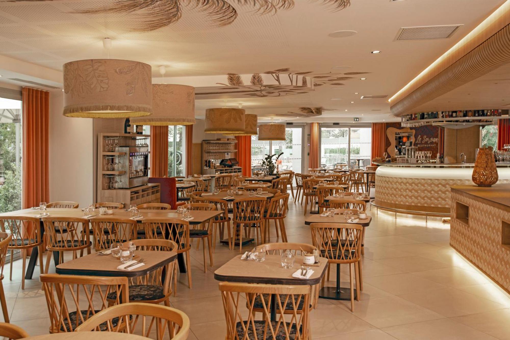 Golden Tulip Sophia Antipolis - Hotel & Spa Valbonne Extérieur photo